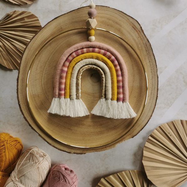 Cercle en bois avec arc-en-ciel – Image 11