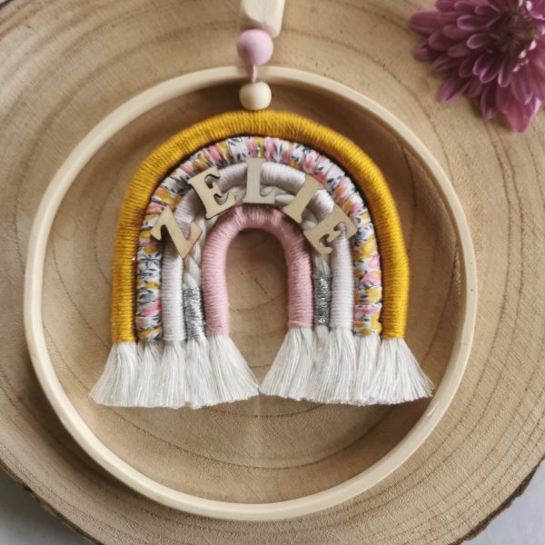 Cercle en bois avec arc-en-ciel – Image 15