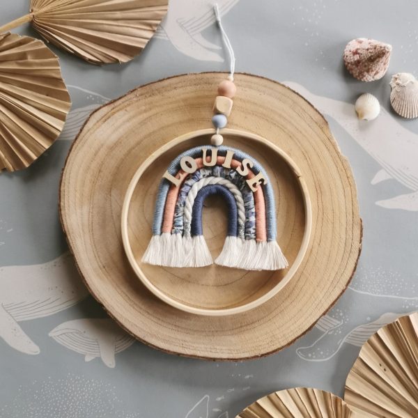 Cercle en bois avec arc-en-ciel – Image 8