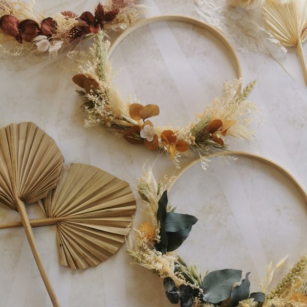 Couronne fleur séchée avec couronne seule