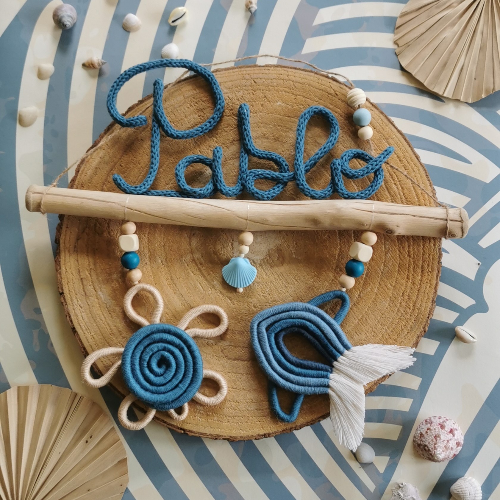 Idée cadeau pour naissance prénom sur bois flotté – Image 4