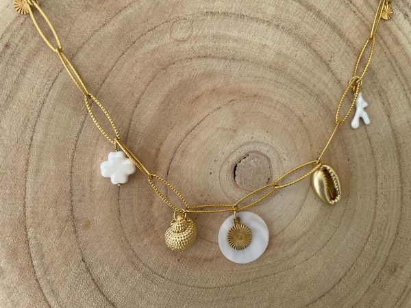 Collier avec 5 charms – Image 4