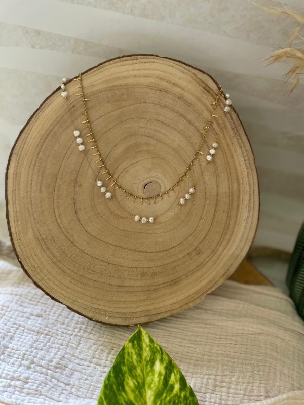 Collier multirangs chaîne et perles nacre – Image 2