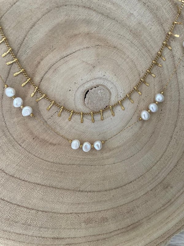Collier multirangs chaîne et perles nacre – Image 4