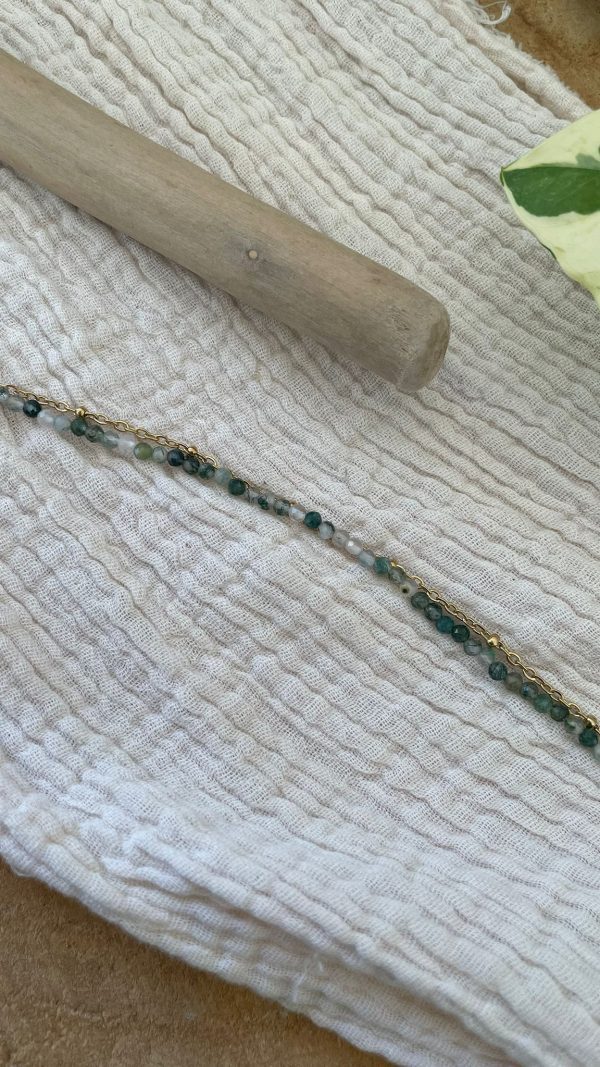 Bracelet 2 rangs perles vertes et chaîne dorée – Image 10