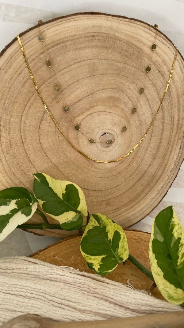 Collier 2 rangs chaîne perles vertes et chaîne plate