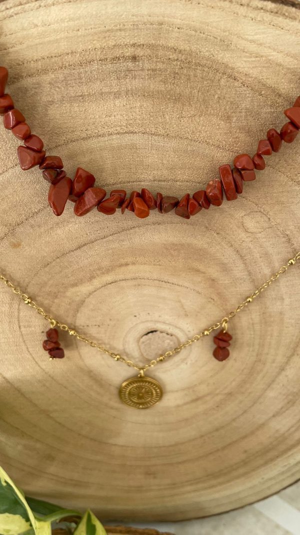 Collier longue chaîne doré et médaille – Image 8