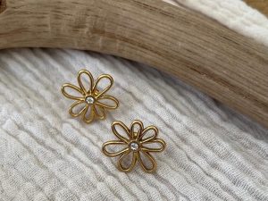 Boucles d'oreilles légères fleur