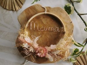 Cadeau Maman unique et poétique en fleurs séchées rose