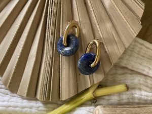 Boucles d'oreilles petites avec ovale bleu nuit