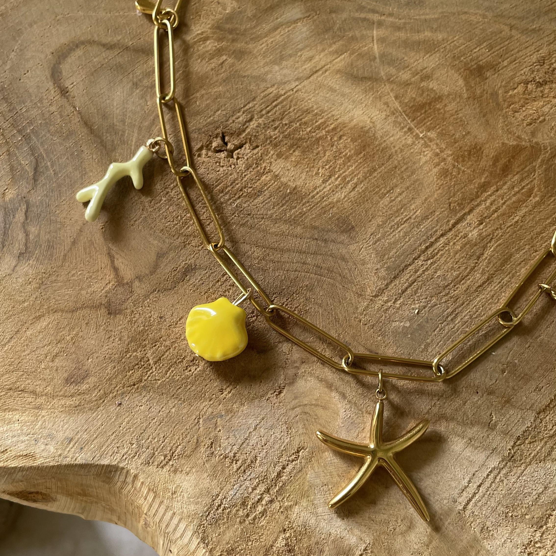 Collier acier inoxydable doré charms jaune citron – Image 3