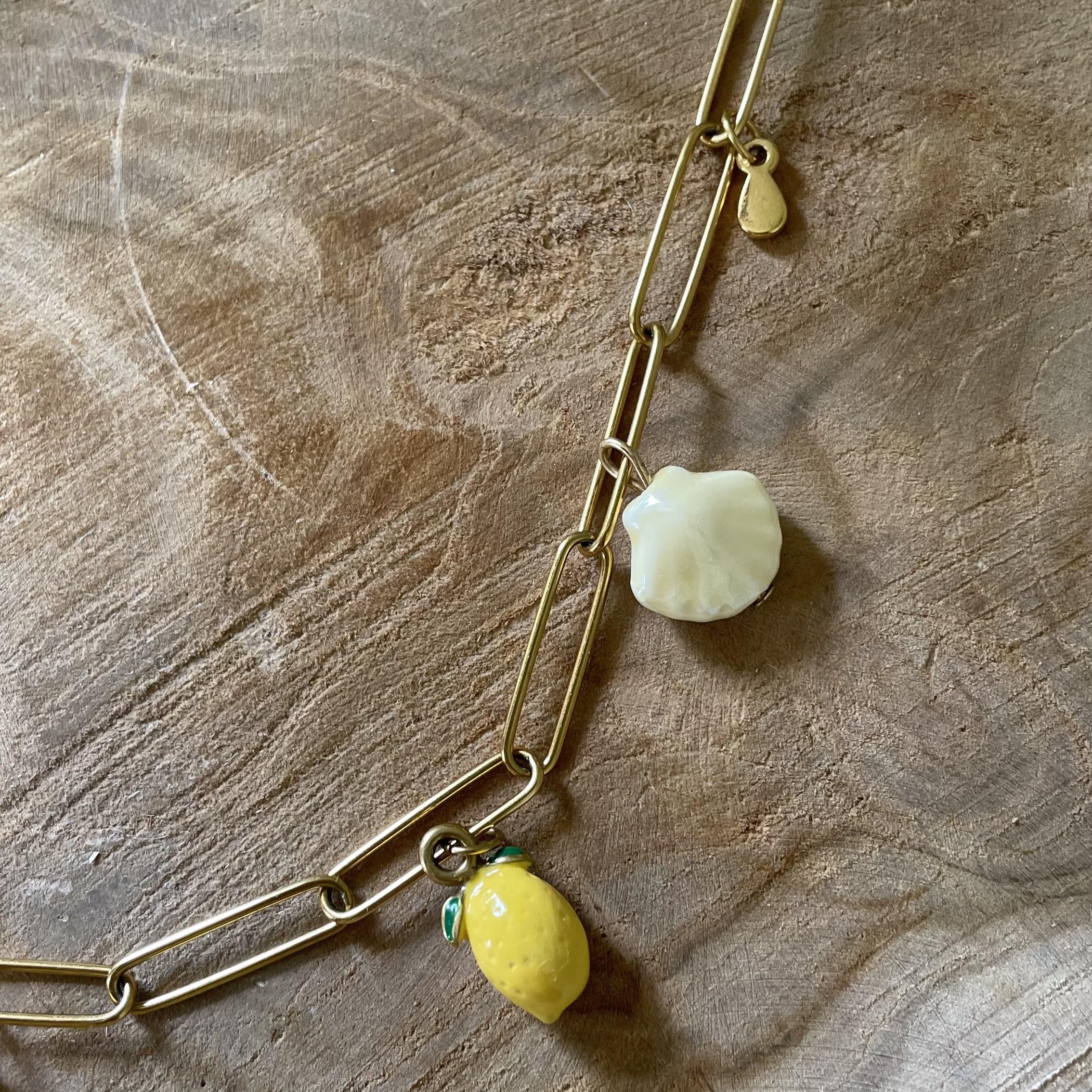 Collier acier inoxydable doré charms jaune citron – Image 4
