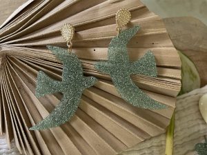 Boucles d'oreilles oiseau vert d'eau pailleté
