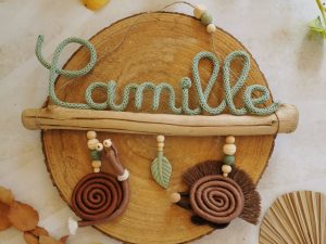 Idée cadeau pour naissance prénom sur bois flotté